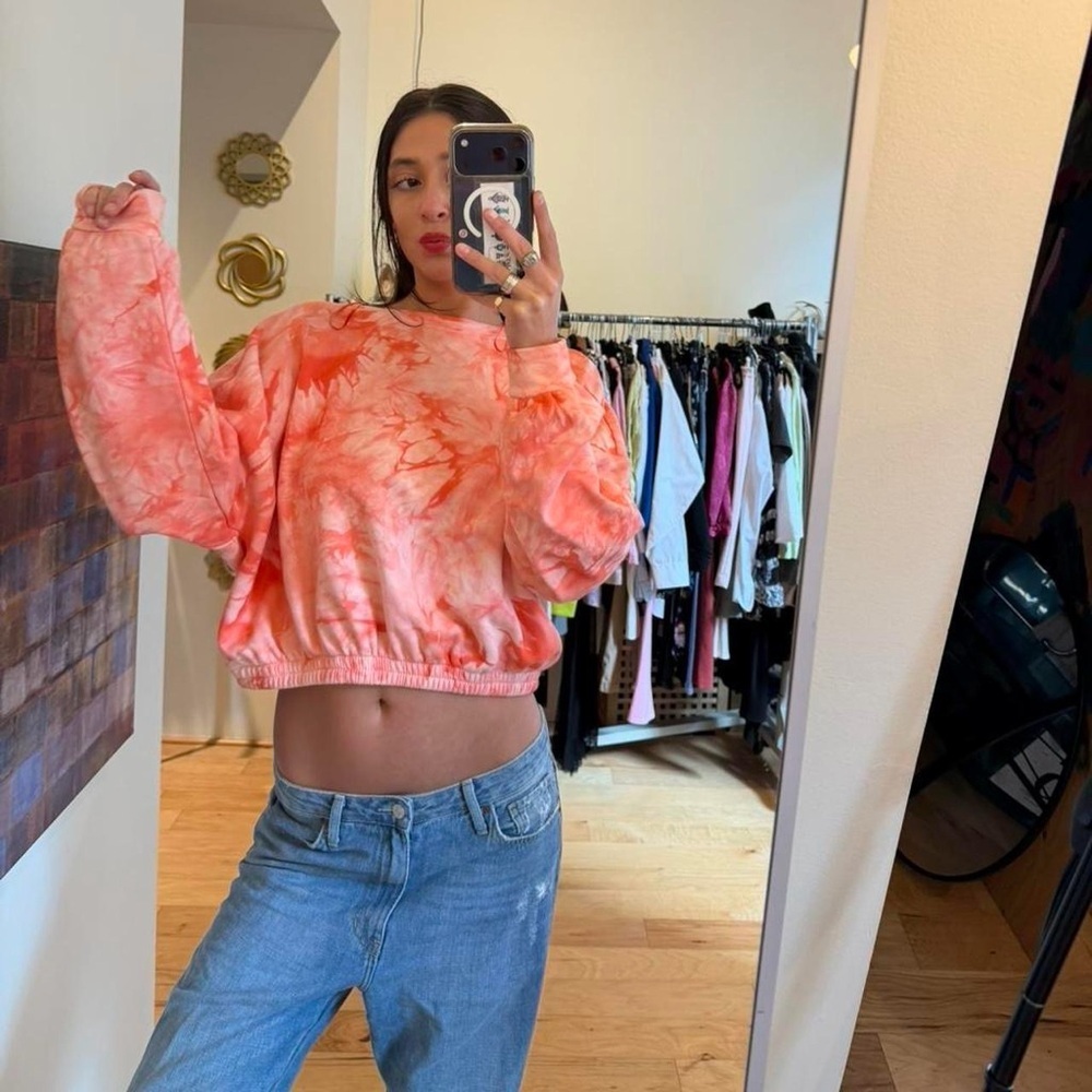 Elodie Coral Tie-Dye Cropped Sweatshirt